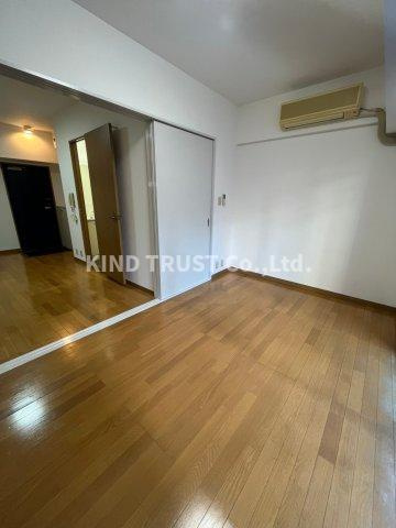 リリーフの居間・リビング|こちらの居間で趣味の時間をお楽しみください