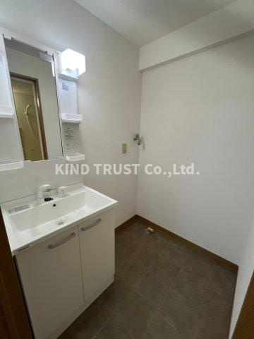 リリーフの洗面所|脱衣スペースもあります