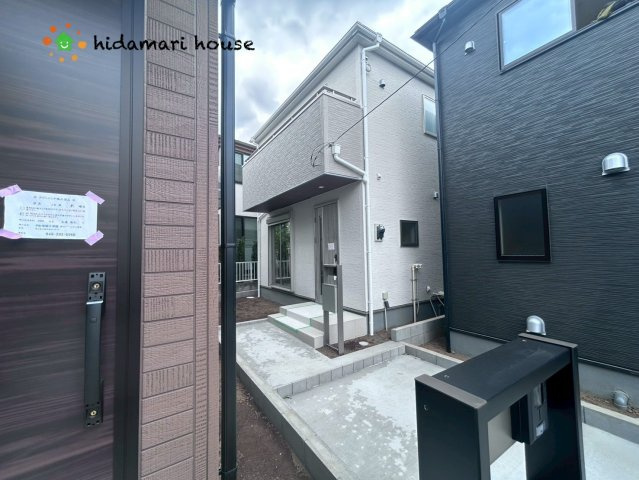 上尾市向山　新築戸建　リーブルガーデン02の外観|現地写真