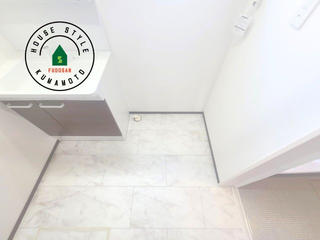 熊本市東区長嶺東9丁目第2-4棟（1号棟）のランドリースペース|ランドリースペースとなります。広々して有効的にご使用できます。 