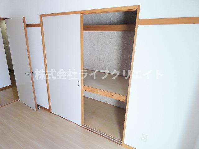 多摩平グリーンコーポの収納