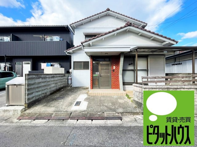 論田町本浦下戸建の外観