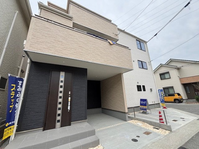 【外観】 | 神戸市西区玉津町吉田　新築戸建2号棟　仲介手数料無料！ | 外観も気になるポイント