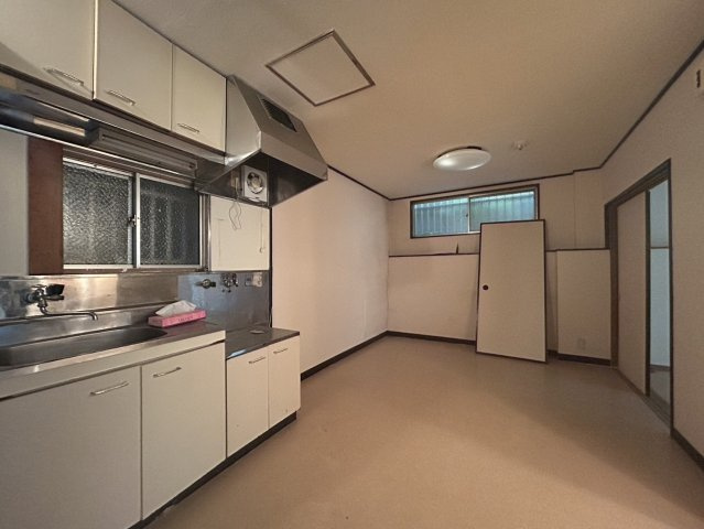 三七十コーポの居間・リビング