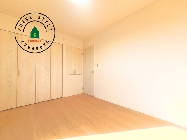 熊本市東区長嶺東9丁目第2-4棟（3号棟）の洋室|採光良好な洋室は全居室、複層ガラスの遮熱効果と断熱効果で、一年中快適に過ごせます。