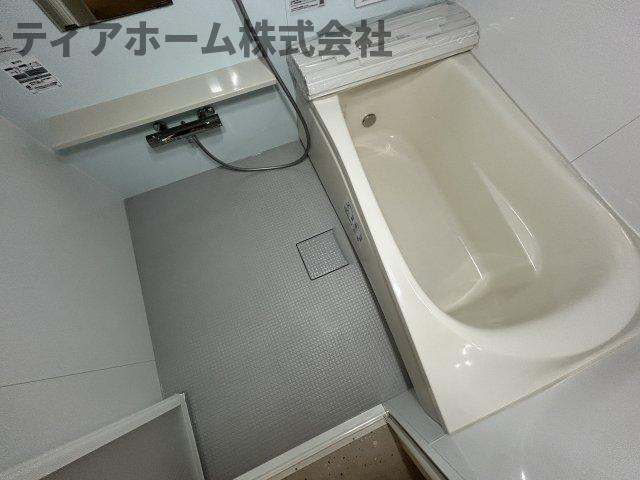 ウィズ大中Ⅰの浴室