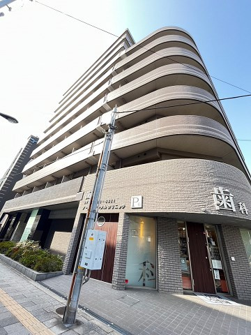 西宮市甲子園高潮町の賃貸マンションの外観