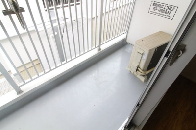 【バルコニー】 | プリオーレリベルタ