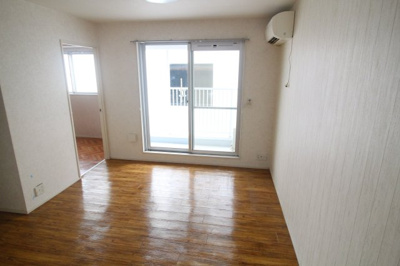 【居間・リビング】 | プリオーレリベルタ