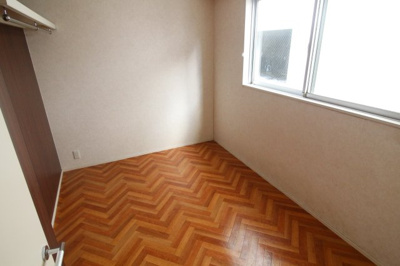 【洋室】 | プリオーレリベルタ