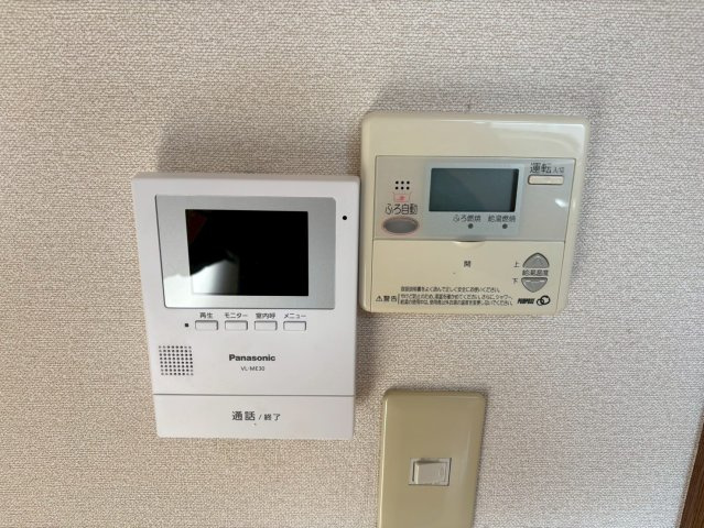 グランドパレスHAYASHIのセキュリティ|広くて明るい寝室