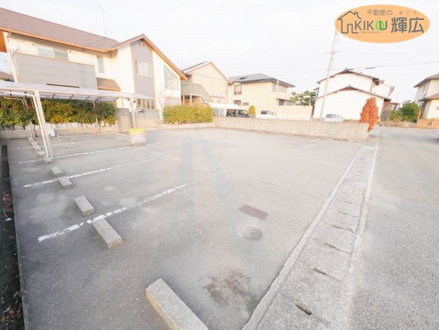 【駐車場】 | 姫路市飾磨区加茂東　中古戸建