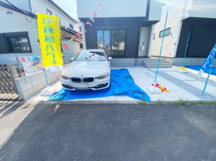 祝　成約済み　八王子市　清川町　新築戸建て　４期の駐車場|～仲介手数料無料☆八王子ひなた不動産～八王子市清川町　新築戸建て