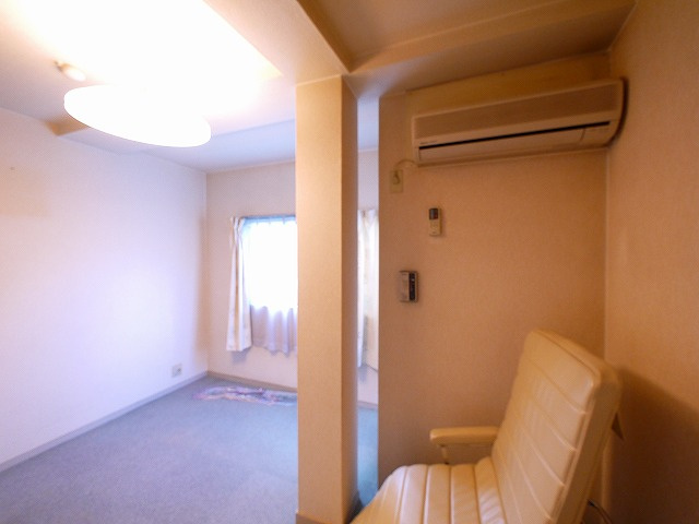 メゾンヒグチの設備|エアコン付きで快適です