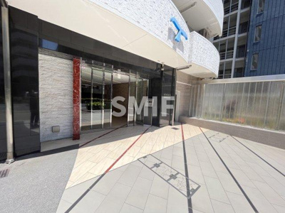 【エントランス】 | セレニテ新大阪カルム