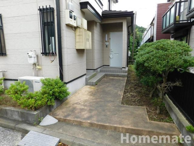 【エントランス】 | アイリス弐番館
