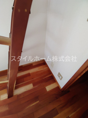 【内装】 | セザンヌ菰口 | 別部屋写真です。