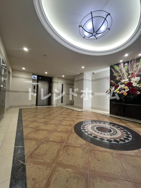 ラグゼ弁天町のエントランス|選べる家電プランあり！！