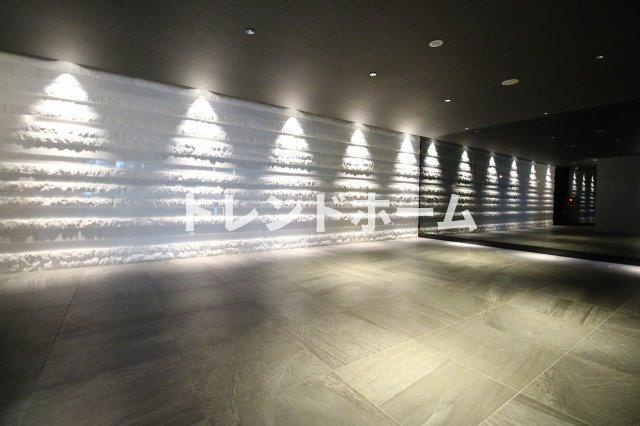 W-STYLE難波のエントランス|選べる家電プランあり！！選べる家電プランあり！！