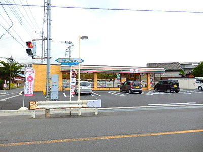 セブンイレブン川口辻店まで300m