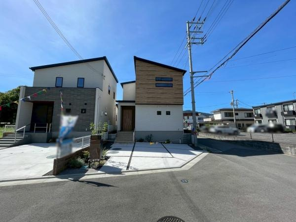 ジョーブタウン海南日方62号地　新築戸建の外観