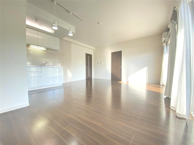 菊池郡菊陽町光の森２丁目の賃貸マンションの内装