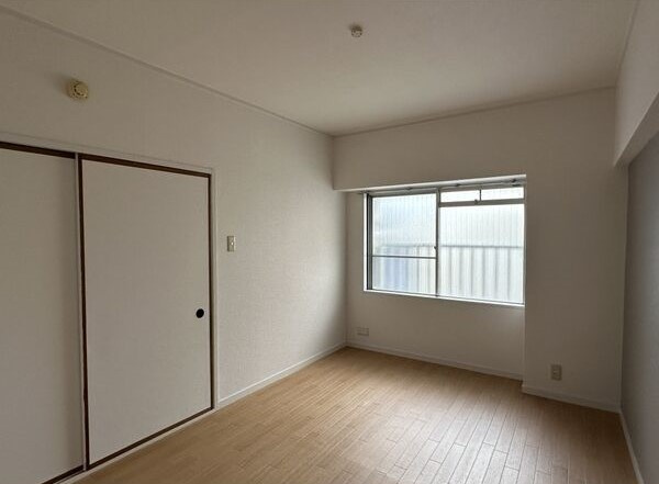 ＯＳ・ＳＫＹフレックス藤ヶ丘の洋室