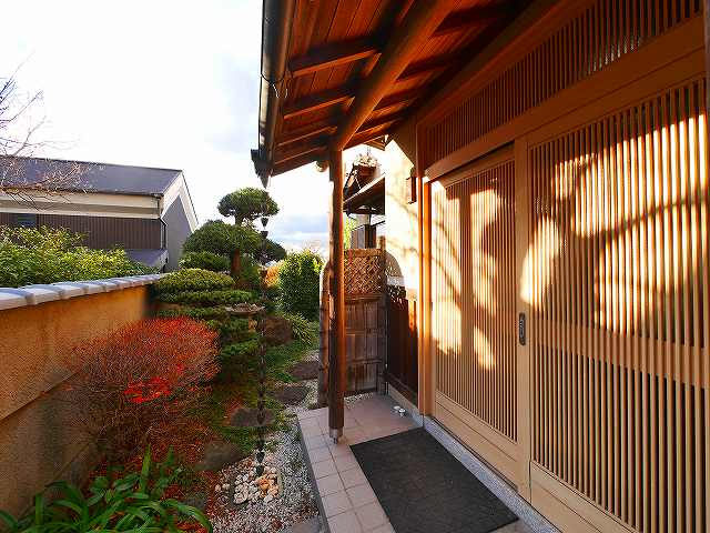 鹿野園町戸建の外観