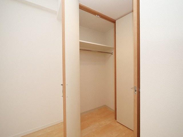 パークフラッツ江坂の収納