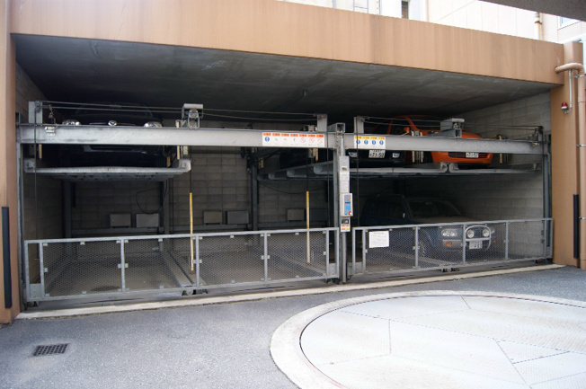 【駐車場】エンクレスト博多駅南
