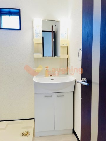 オリーヴァ花畑の洗面所|忙しい朝には欠かせない洗面所です