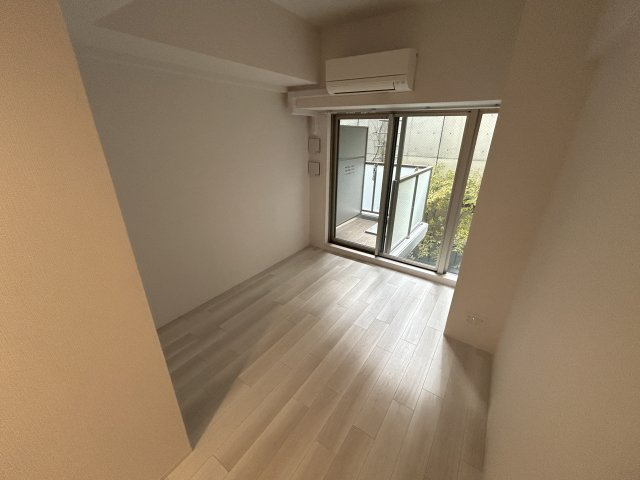 神戸市中央区中山手通２丁目の賃貸マンションの居間・リビング