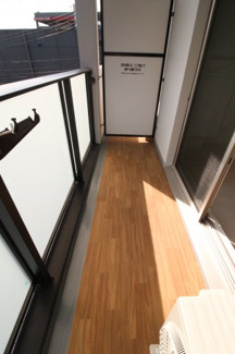 【バルコニー】