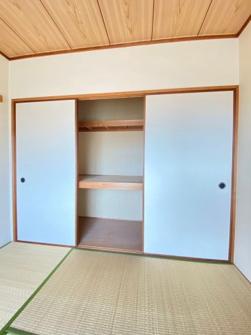 ステーションハイツ千里丘の収納