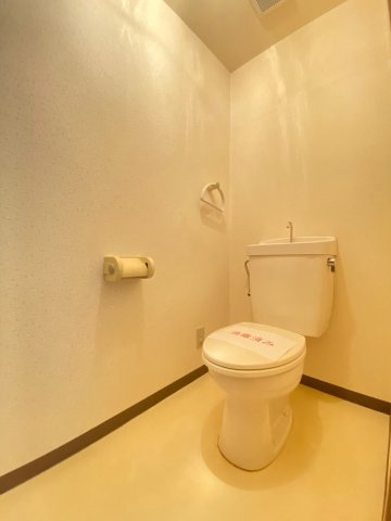 ステーションハイツ千里丘のトイレ