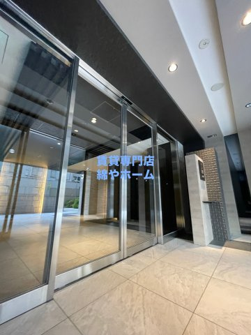 ミラージュパレス難波幸町のエントランス|落ち着いたエントランスです