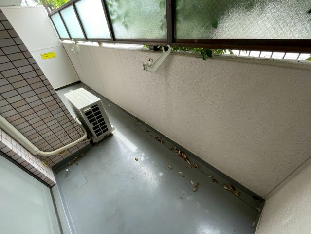 ロイヤル浜芦屋のバルコニー