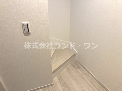 【その他】 | 所沢市寿町　全2棟 1号棟 | リビングスルー階段