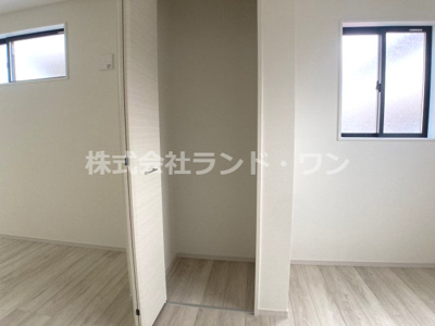 【収納】 | 所沢市寿町　全2棟 1号棟 | 約5.2帖洋室+約４帖の洋室にある収納