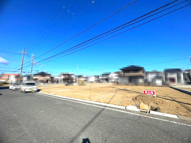 小野市神明町分譲地5区画　3号地の前面道路含む現地写真