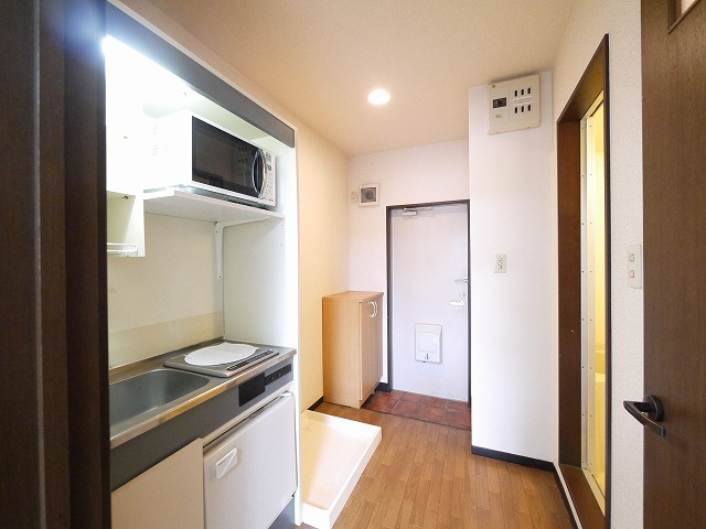 ラ・ヌーヴェルの玄関