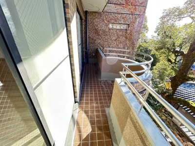 【バルコニー】 | 北野館