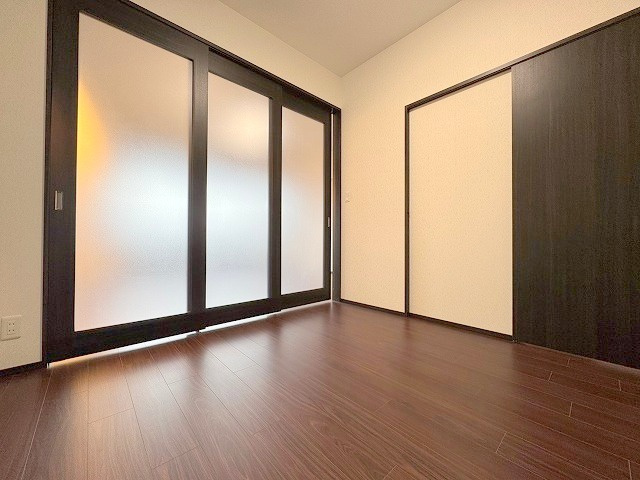 プレジオ三国ASIANの寝室