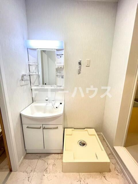 アーバン新検見川の洗面所