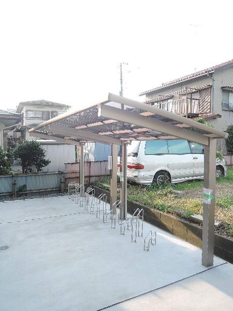 Ｍａｉｓｏｎ　Ｓｏｌｅｉｌ　メゾンソレイユのその他共用部分|屋根付の自転車置場