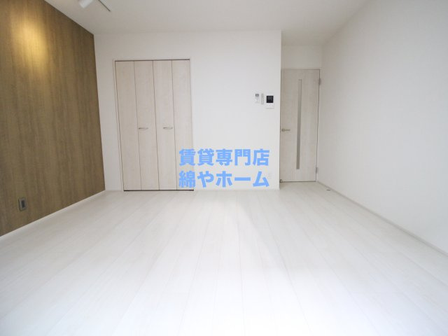 フジパレス長居西Ⅲ番館の寝室|開放的な寝室です