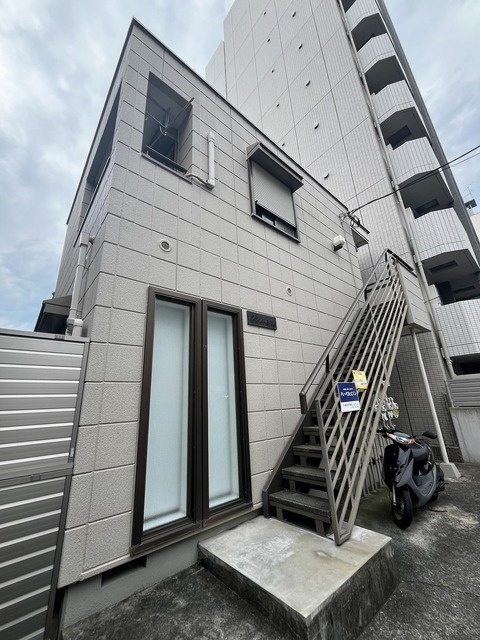 フラット白妙の外観