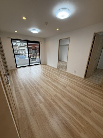 【居間・リビング】ビバシティ南山手 