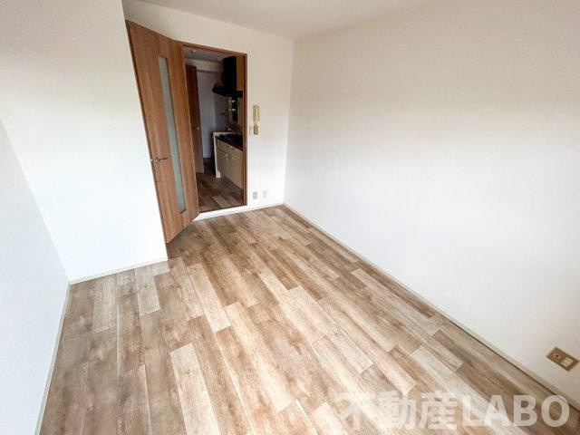 フローライト長居の内装