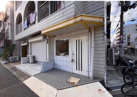 ロイヤルハイツの外観